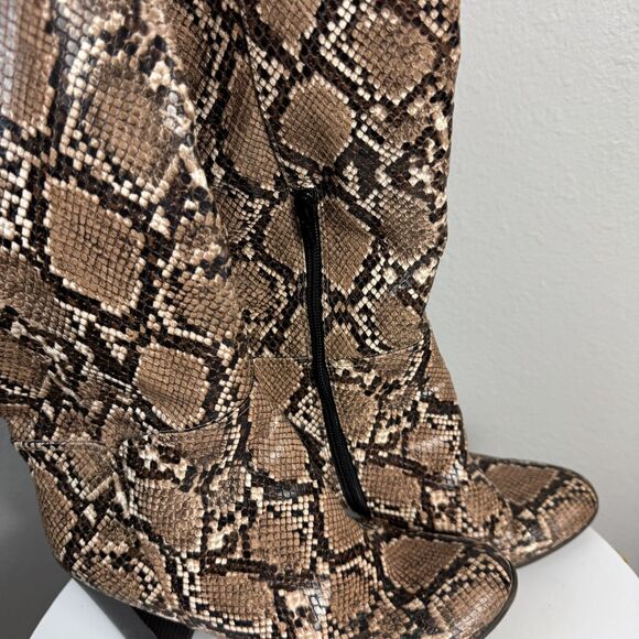 A New Day Faux Leather Snake Print Knee High Zip 3 1/2" Chunky Heel Boots sz 7.5 - Picture 2 of 8